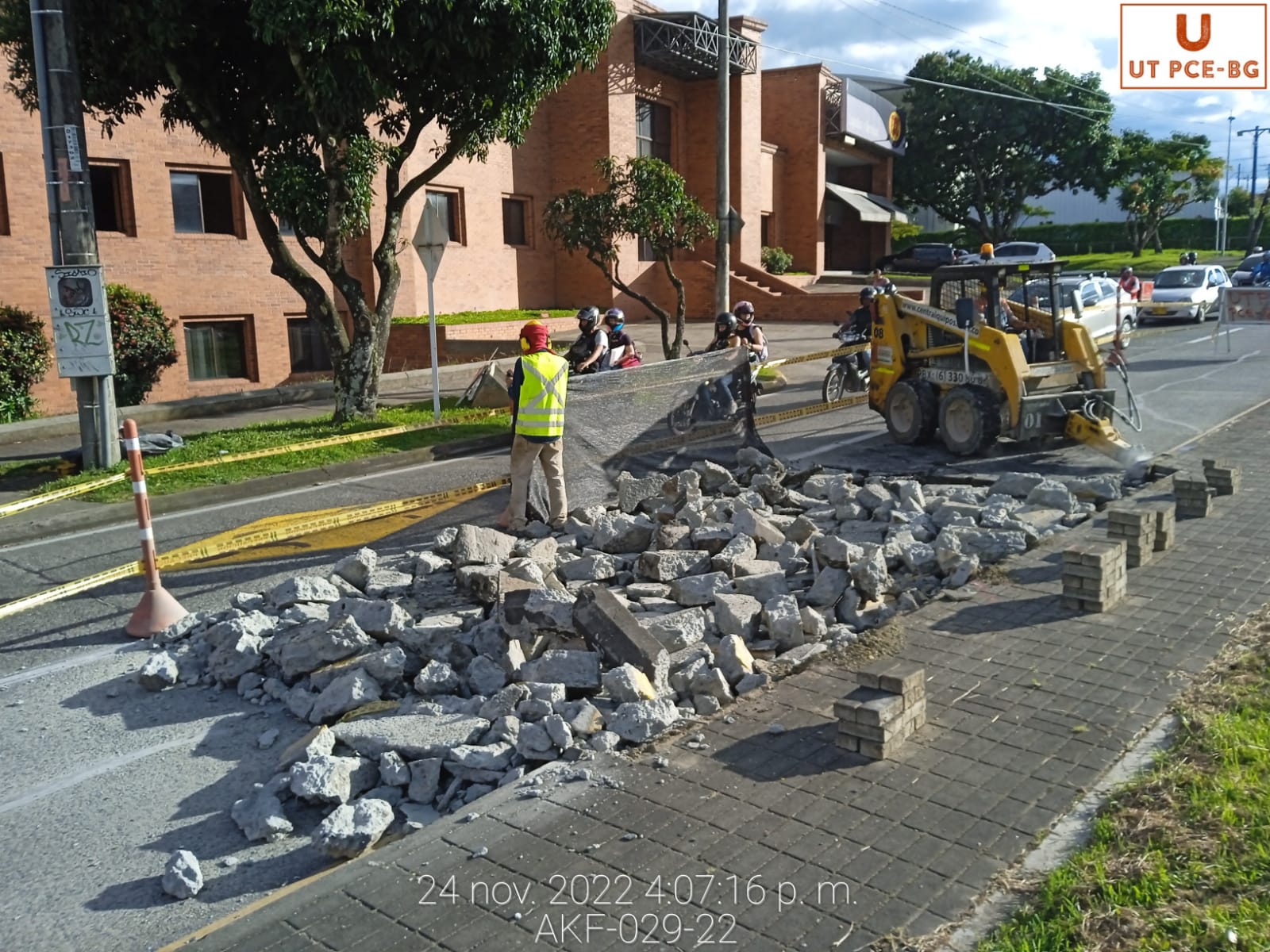 6045ac3f-4006-4960-9d47-2440f92cd930